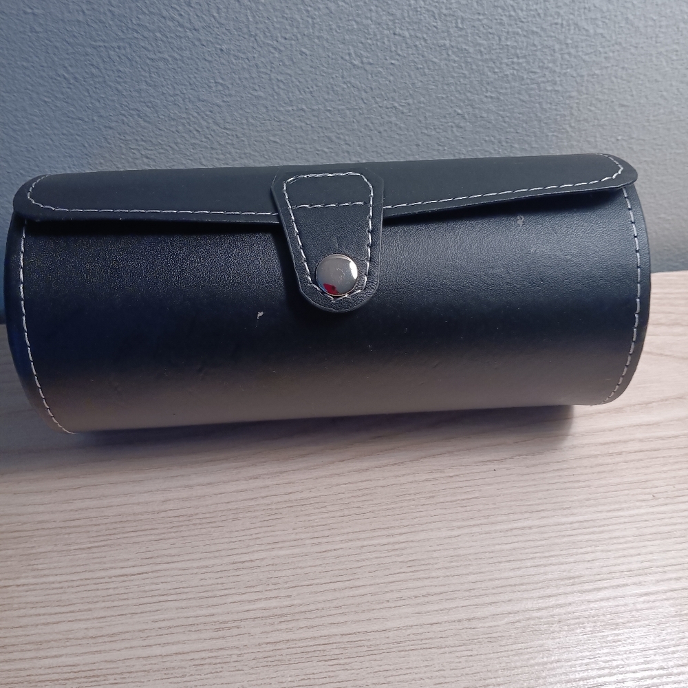 Watch holder - Picture 2 of 4